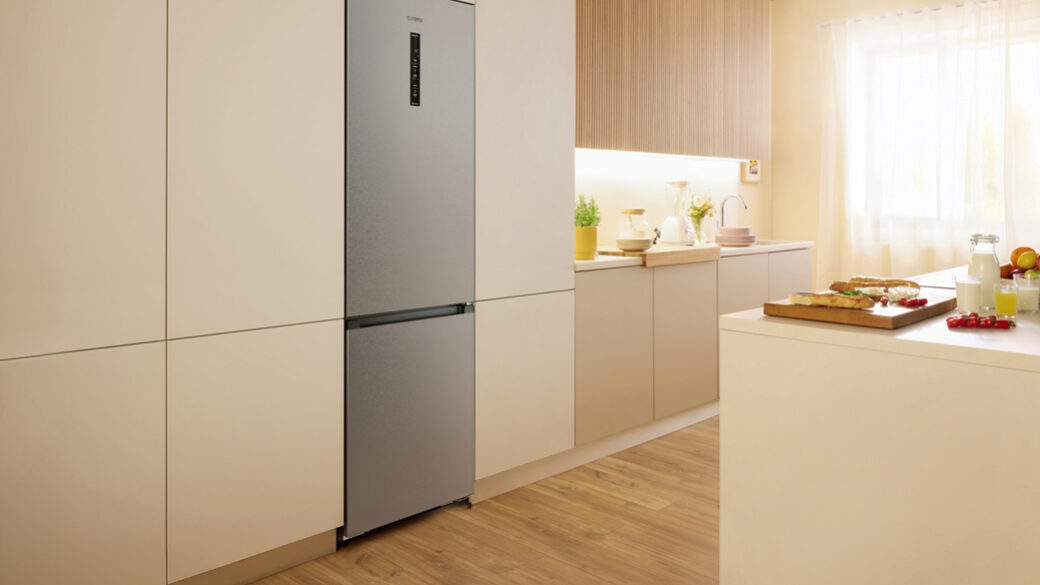 Gorenje KitchenFit refrigerator in neutral kitchen.