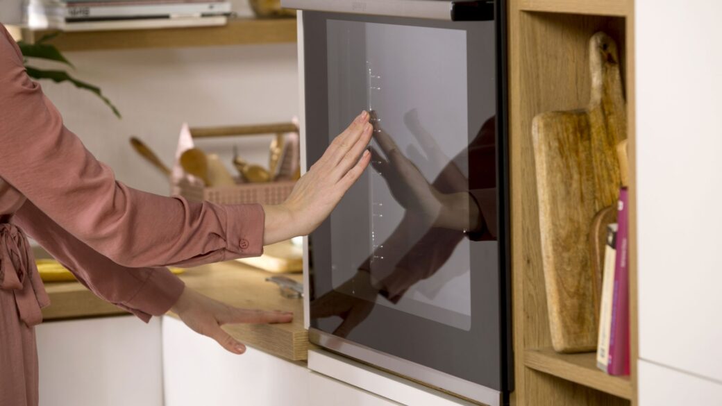 Objevte trouby Gorenje, které se čistí samy