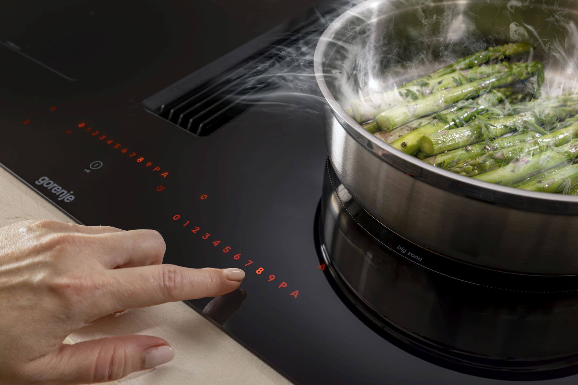 Gorenje varná deska G800 - funkce BridgeArea